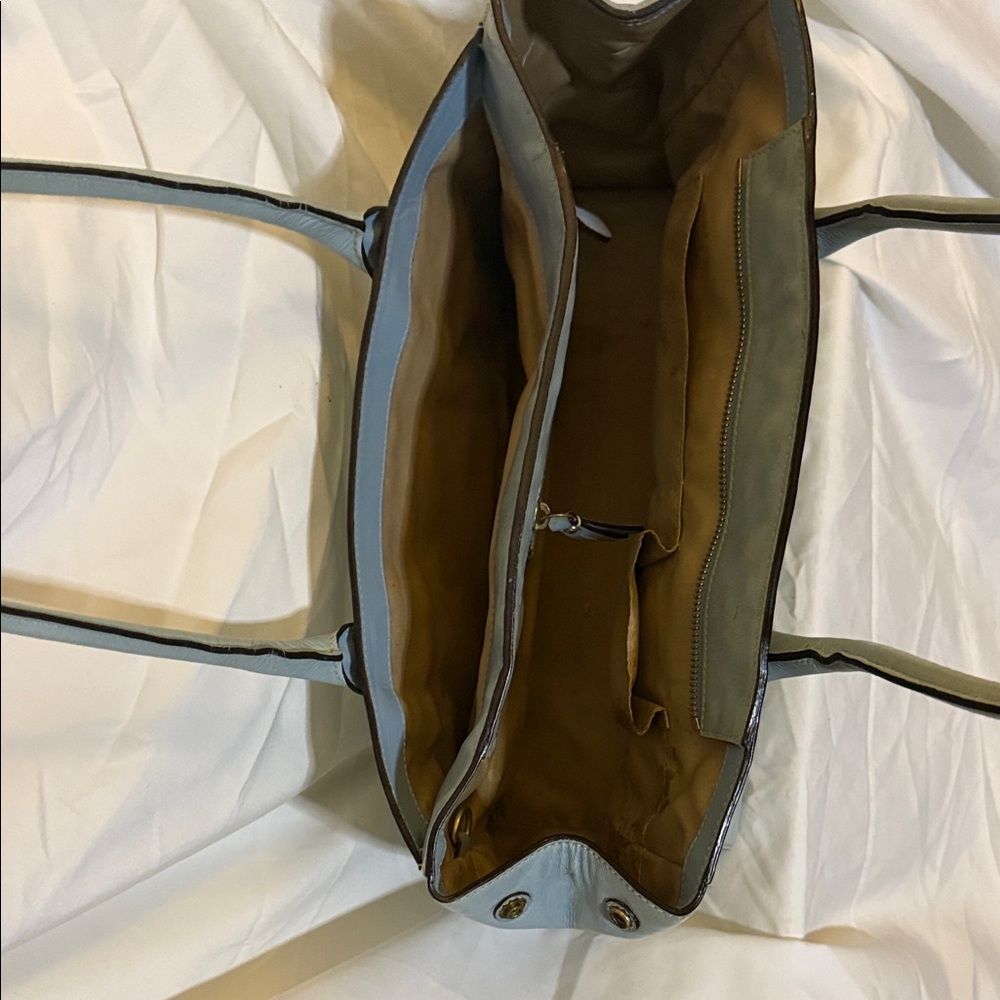 Coach Light Blue Patient Leather Shoulder Bag - Picture 4 of 4